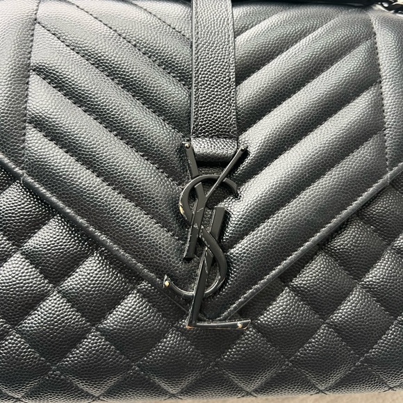 YSL Yves Saint Laurent Envelope medium quilted leather bag - Picture 4 of 7